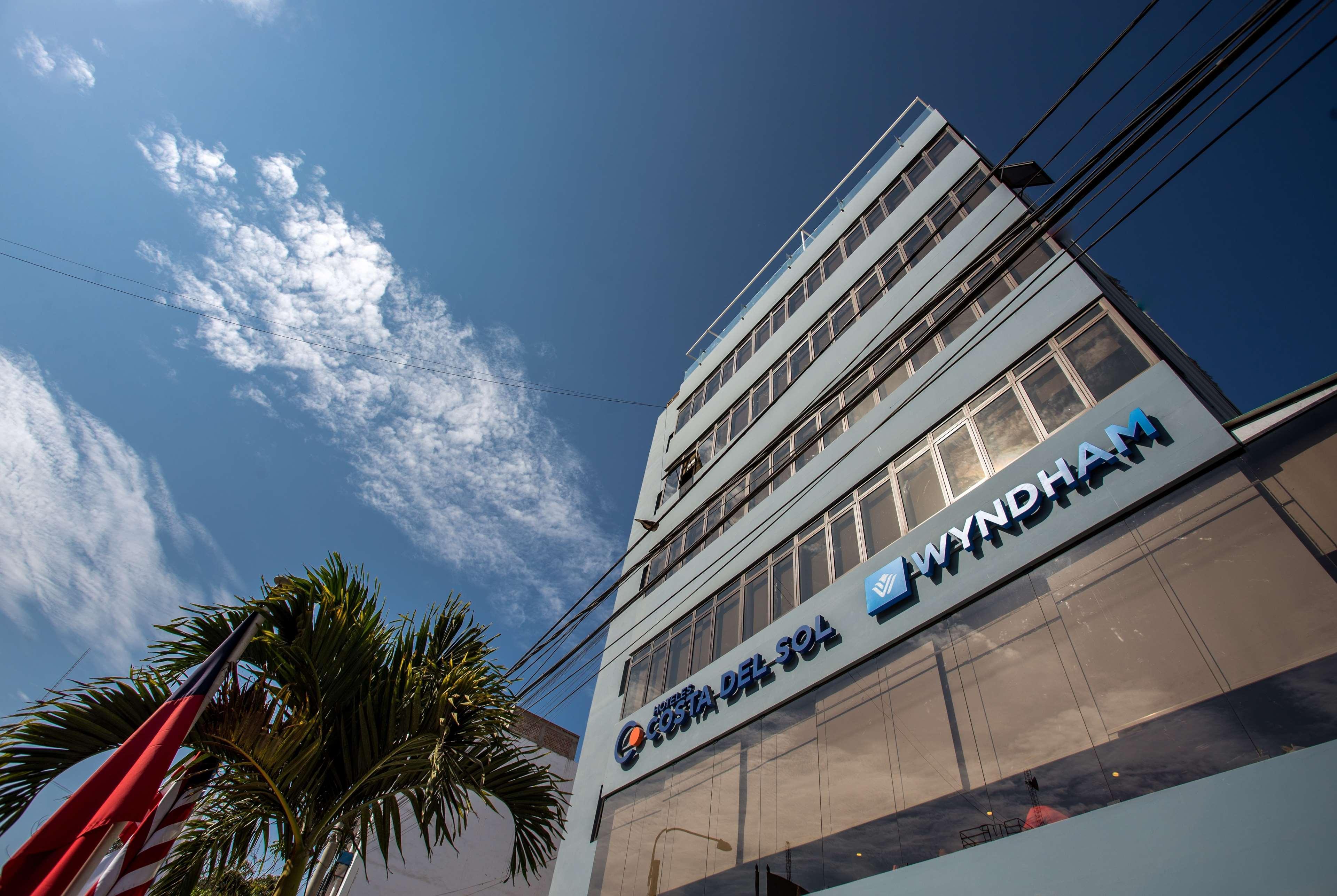 Wyndham Costa Del Sol Chiclayo Hotel ภายนอก รูปภาพ