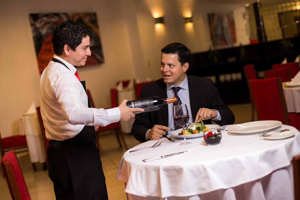 Wyndham Costa Del Sol Chiclayo Hotel ภายนอก รูปภาพ
